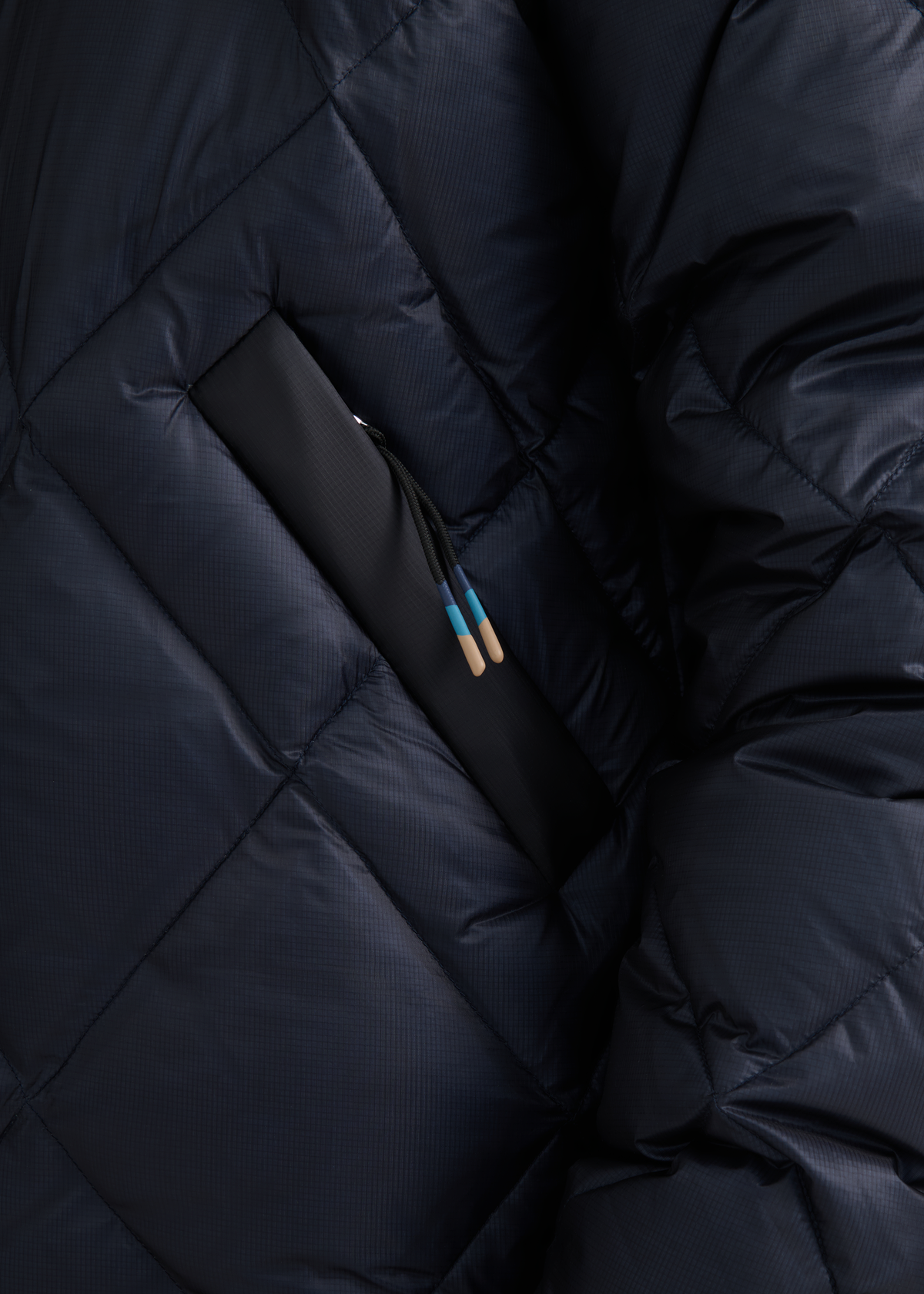 Diamond Quilted Down Jacket - Navy