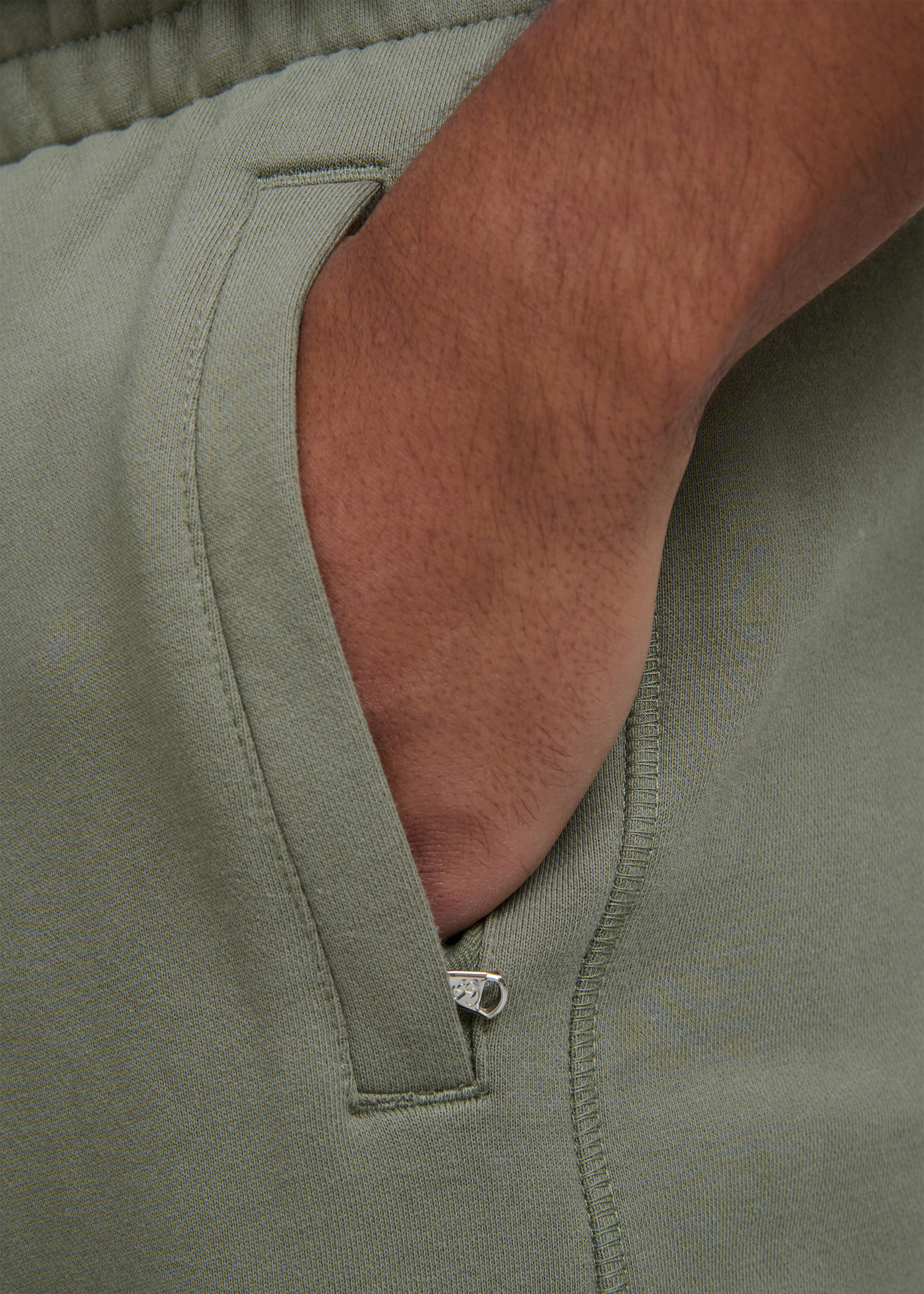 Sandbanks Badge Logo Shorts - Army