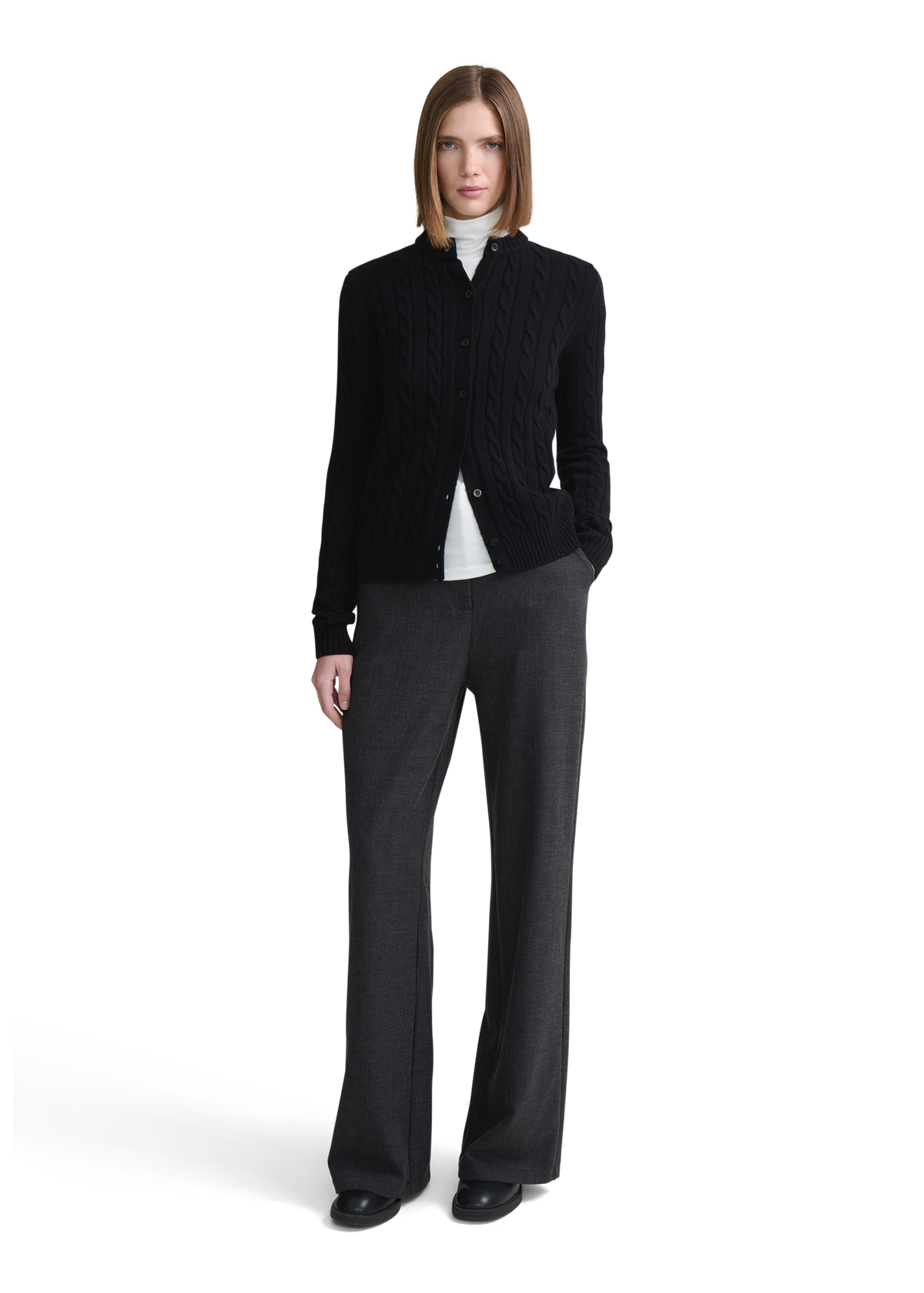Cable Knit Crew Neck Sweater - Black