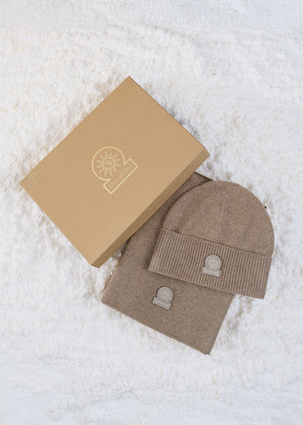 Sandbanks Women's Cashmere Beanie & Scarf Set - Latte