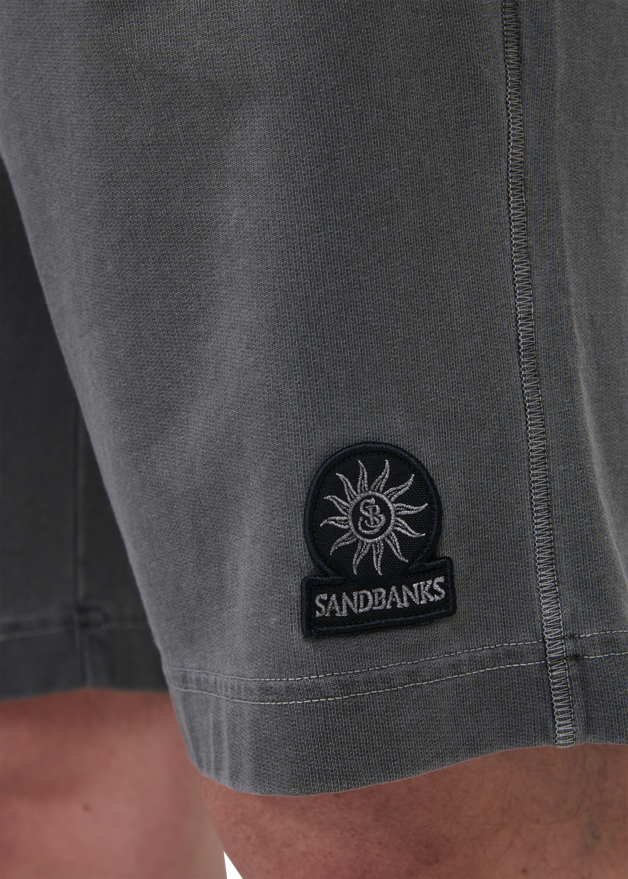Sandbanks Badge Logo Mineral Wash Short - Slate